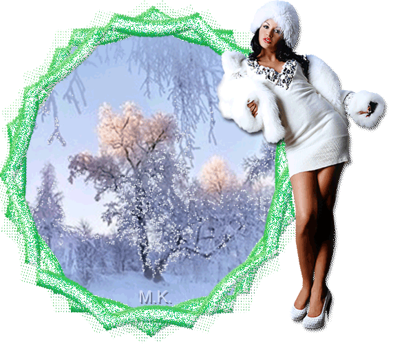 Брюнетка в белом наряде Снегурочки, зимний пейзаж