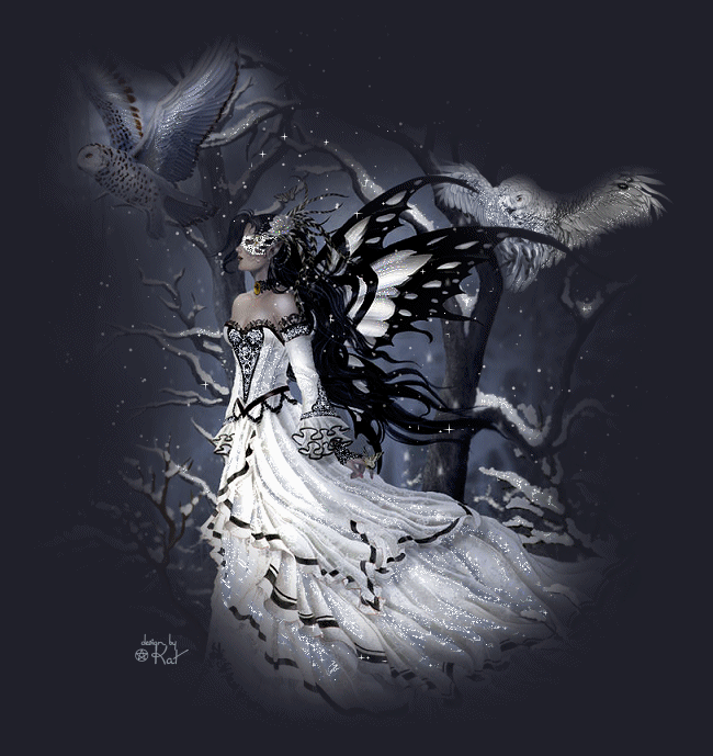 Фэнтези девушка с крыльями бабочки и совы в лесу