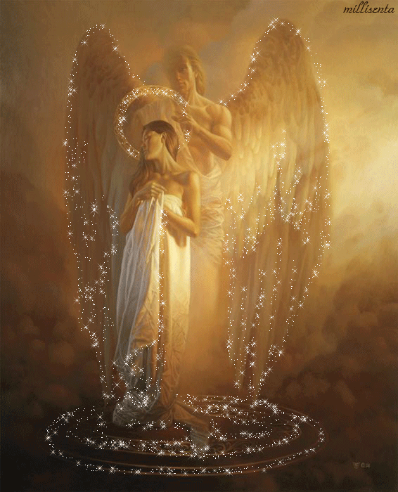 Ангел мужчина надевает нимб святой девушке
